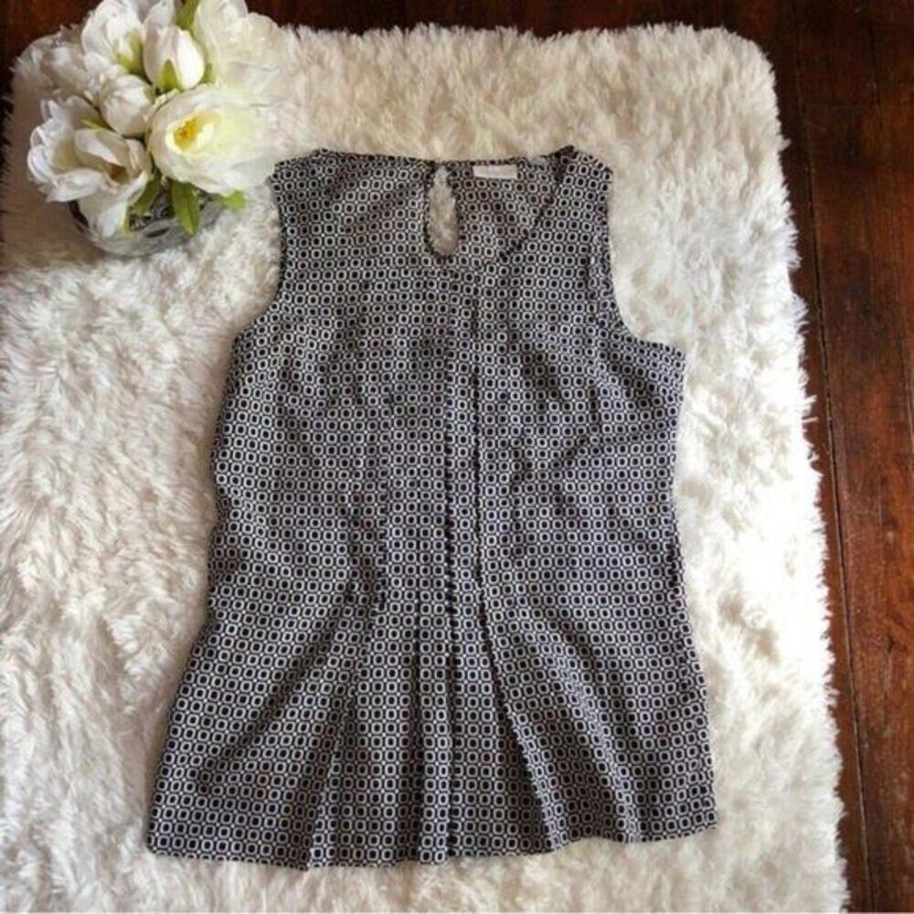 New York & Company Blue/White Sleeveless Blouse Size M